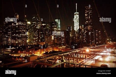 Brooklyn bridge night view Stock Photo - Alamy