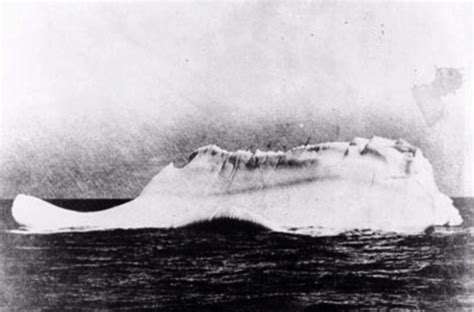 The iceberg that sunk the Titanic, 1912 - Rare Historical Photos