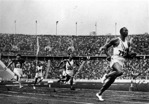 Jesse Owens running at 1936 Olympics in Berlin Pictures | Getty Images