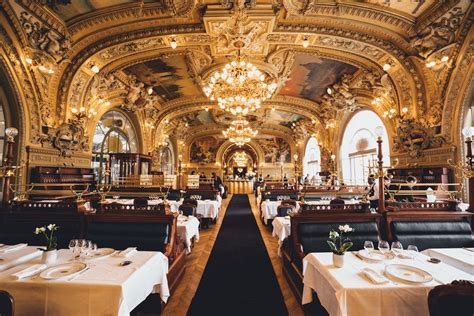 Le Train Bleu, meilleur restaurant dans la Gare de Lyon, beau décor ...