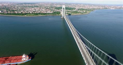 Verrazano Narrows Bridge 1292480 Stock Video at Vecteezy