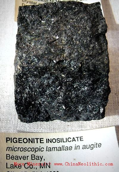 Pigeonite-Pigeonite-Mineral Photos-Mineral Encyclopedia-Neolithic ...