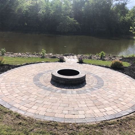 Brick Paver circle fire pit and patio. Rochester Hills Michigan ...