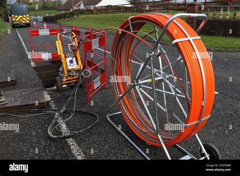 Fiber optic cable installation hi-res stock photography and images - Alamy