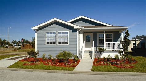 Design Ideas for Your Mobile Home Siding Replacement - The Right Messages