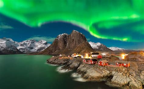 Northern Lights at Lofoten - Norway - Vista Photo Tours