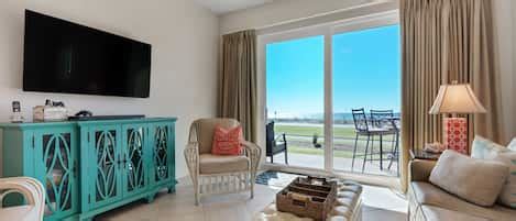 Beach Retreat Most Luxurious Pet Friendly Gulf Front Condo - Miramar ...