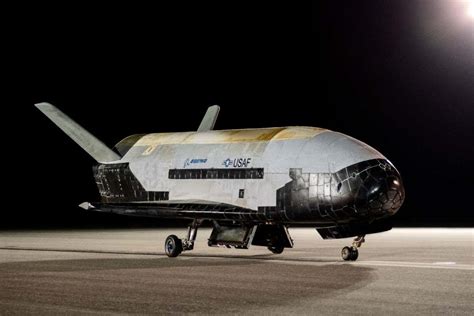 X-37B: Secretive US space plane lands after record 908 days in orbit ...