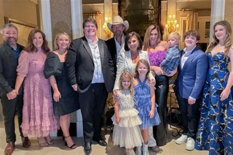 Country Music Icon Toby Keith Shares Heartwarming Family Christmas ...