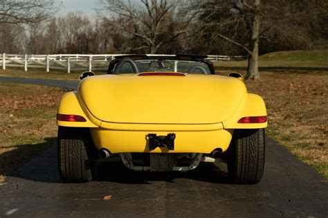 1999 Plymouth Prowler 6.1L HEMI 004