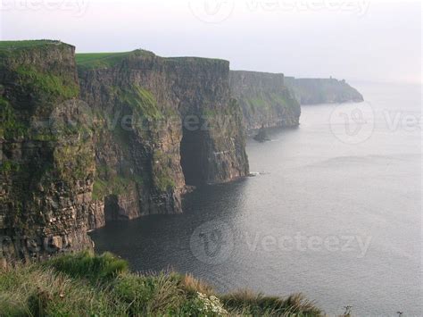 Cliffs of Moher 1433221 Stock Photo at Vecteezy