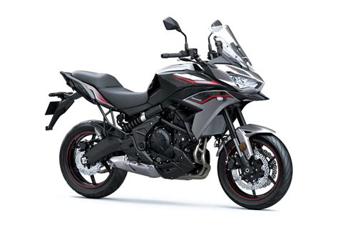 2022 Kawasaki Versys 650 gets new front design, LED and traction control