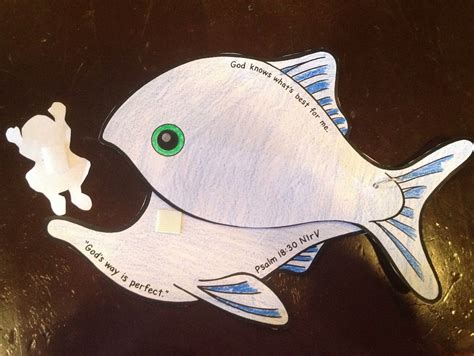 Jonah And The Whale - Paper Craft - SundaySchoolist