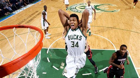 Giannis Dunk Wallpaper - Giannis Antetokounmpo Wallpapers | goawall