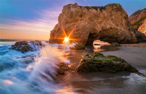 El Matador State Beach: Malibu's Megastar - Travel Caffeine