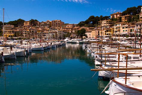 Puerto-de-Sóller-Mallorca - Click & Boat