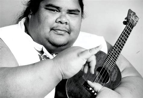 Gods of Uke: The Wizardry of Israel Kamakawiwo’ole – Ukulele