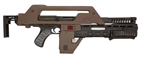 M41A Pulse Rifle from Aliens (1986) — polycount