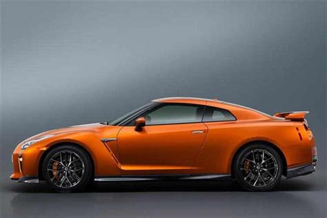 Nissan GT-R review: Shock and more | Shropshire Star