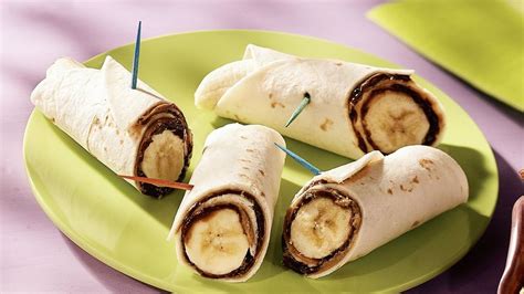 Banana Roll-Ups Recipe - Pillsbury.com