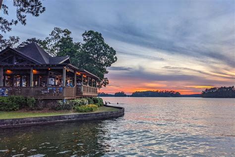 Boating Lake Martin Alabama- The Complete Guide