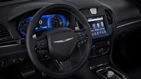 2023-chrysler-300c-interior