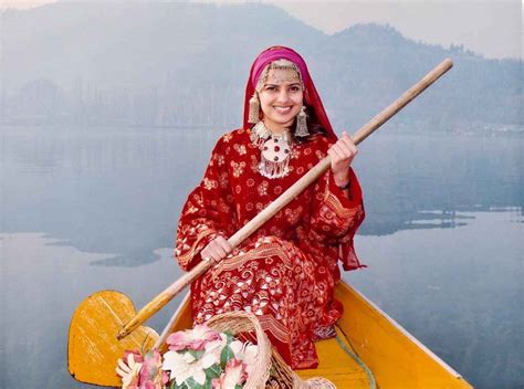 The Traditional Attire of Kashmir | Pratha