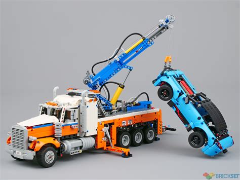 させていた Technic Heavy-Duty Tow Truck 42128 Building Kit; Explore a ...