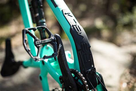 FIRST LOOK: Revel Bikes Rail - Australian Mountain Bike | The home for ...