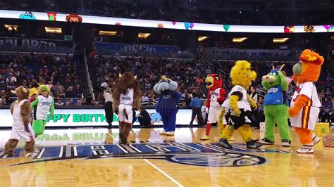 Orlando Magic's Mascot Birthday Dance Off 2014 - YouTube