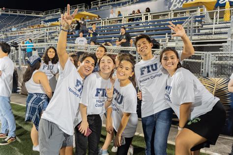 DSC05306 | FIU Honors College | Flickr