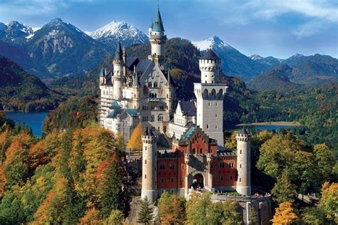 Neuschwanstein slott från München 2024