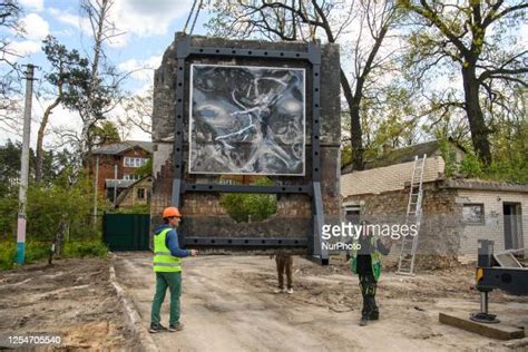 195 Banksy Gaza Photos & High Res Pictures - Getty Images