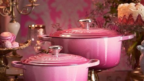 Le Creuset Launches Millennial Pink Dish & We Are OVERWHELMED | Glamour UK