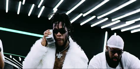 Burna Boy Drops The New Video for “Ye” - HWING