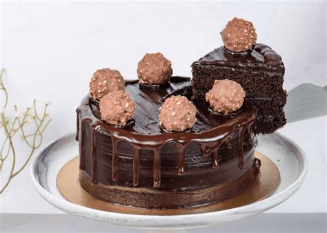 11 best rich and decadent chocolate cakes in Singapore | Honeycombers