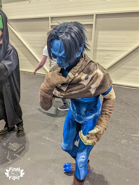 Raziel cosplay at the recent MCM London : r/LegacyOfKain