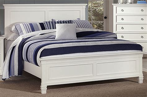 Tamarack White Cal. King Platform Bed from New Classics (00-044-215-235 ...