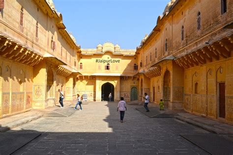 Nahargarh Fort - History, Info & about Tiger Fort Jaipur