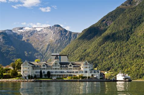 Best Norway Fjord Hotels Photos | Architectural Digest