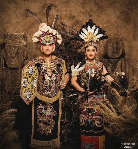 Blog Budaya Indonesia Sapei Sapaq Dan Miskat Pakaian Adat Kalimantan ...