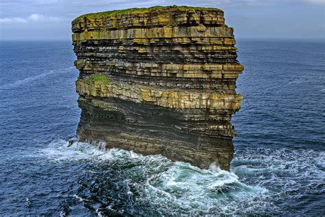 Dún Briste: Majestic Rock Formation in Ireland