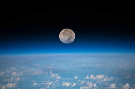 Full Wolf Moon, the first full moon of 2022, rises tonight - News Dojo ...