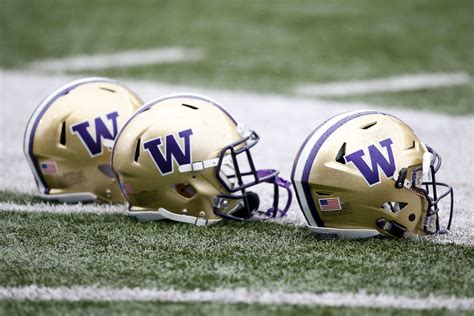 Recruiting Washington Huskies: 5 Bold Predictions For June