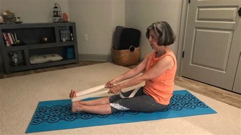 Plantar Fasciitis: Yoga for Aching Feet - YogaUOnline