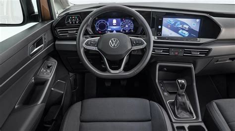 Volkswagen Caddy Interior Layout & Technology | Top Gear