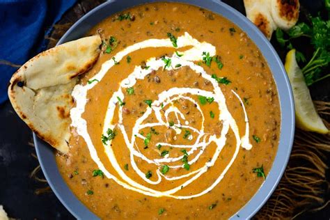 Dal Makhani Recipe (Step by Step + Video) - Whiskaffair