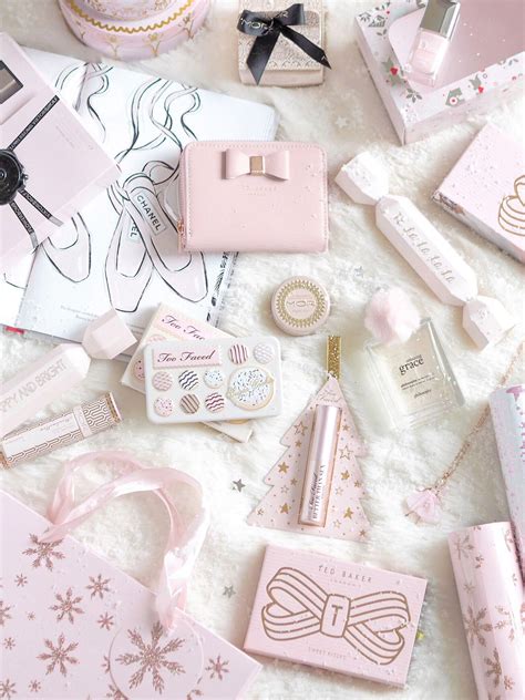 Seasons Treatings: Perfectly Pretty Christmas Gift Ideas For Her # ...