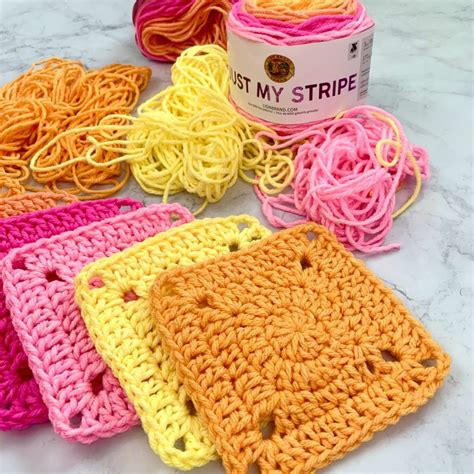 Solid Granny Squares Crochet Tutorial - OkieGirlBling'n'Things