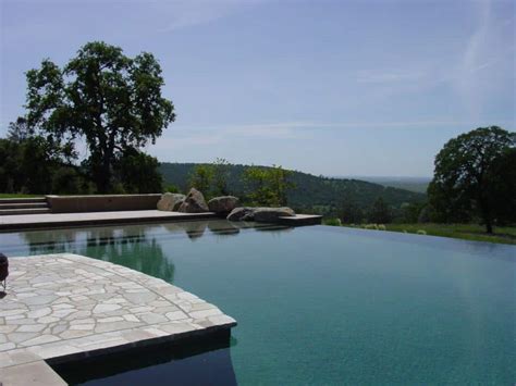 Tuscan Villa - GardenCrafters